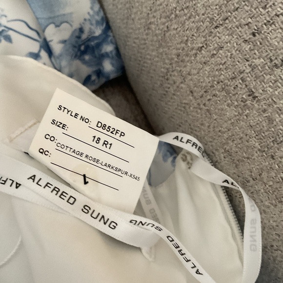 ALFRED SUNG Floral Lace-Up Back Satin Pockets Cottage Rose Larkspur Maxi Dress - Picture 12 of 13